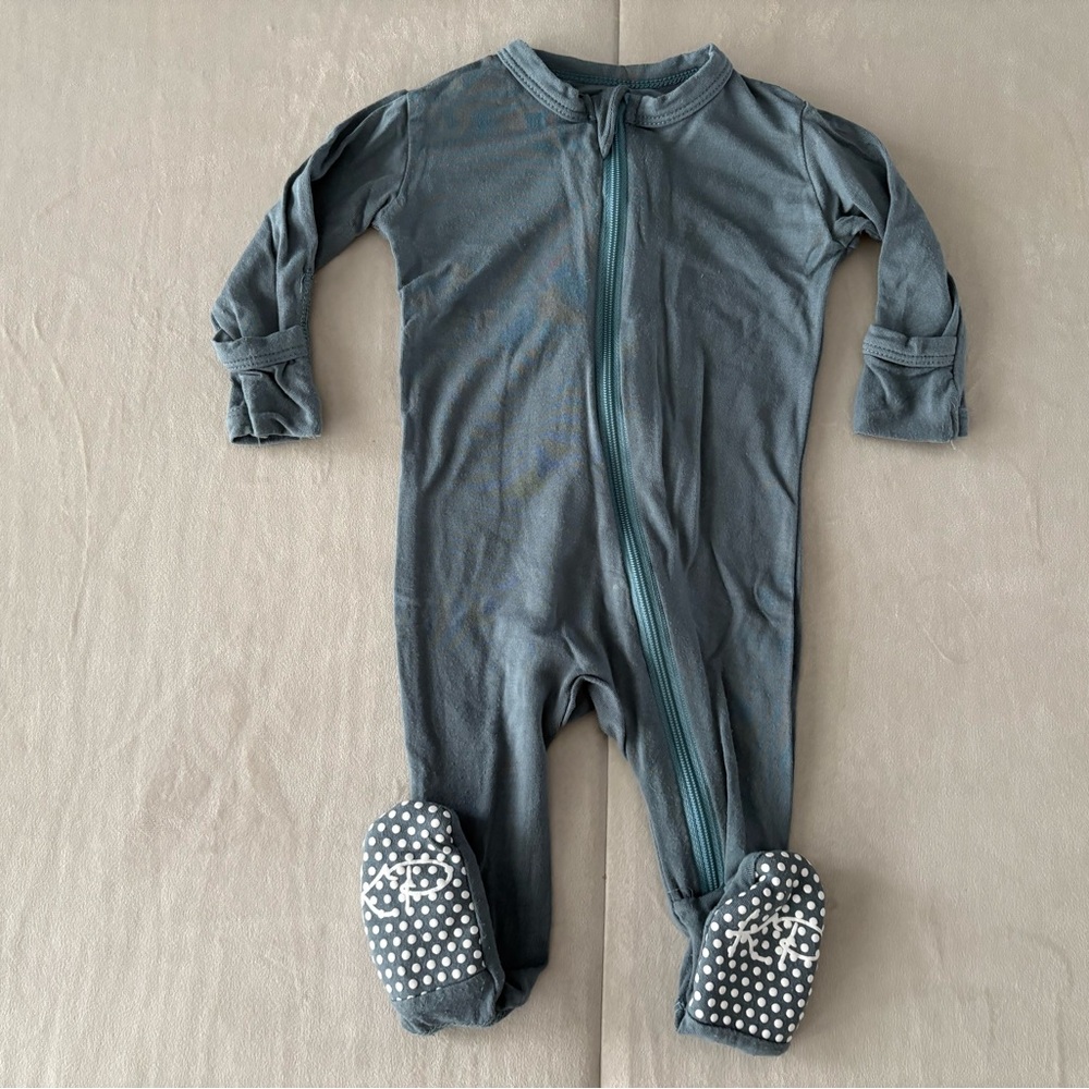 ⭐️2/$25⭐️ Kickee Pants Sleeper